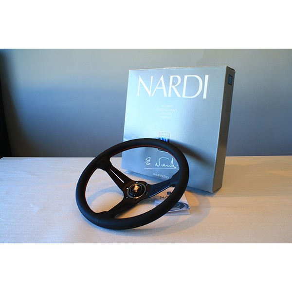 Volante desplazado Nardi 350mm Volante desplazado Nardi 350mm