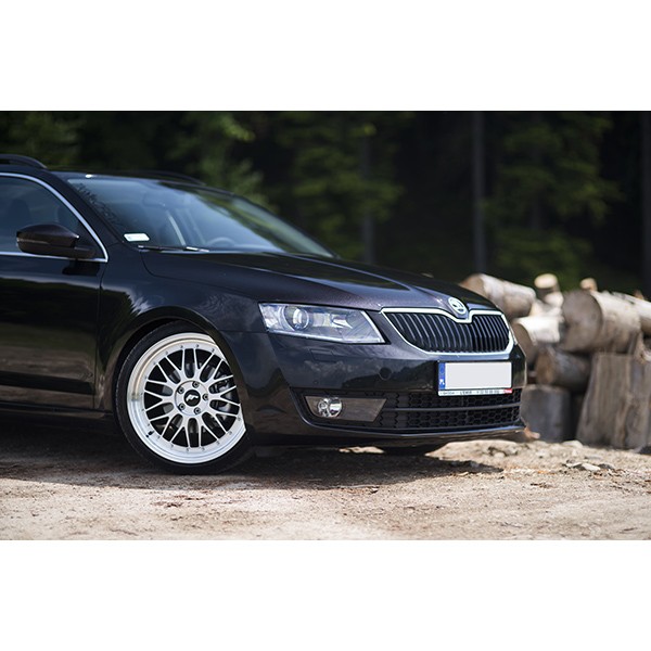 Llantas 18" Japan Racing  JR23  5x100 Llantas 18" Japan Racing JR23 5x100