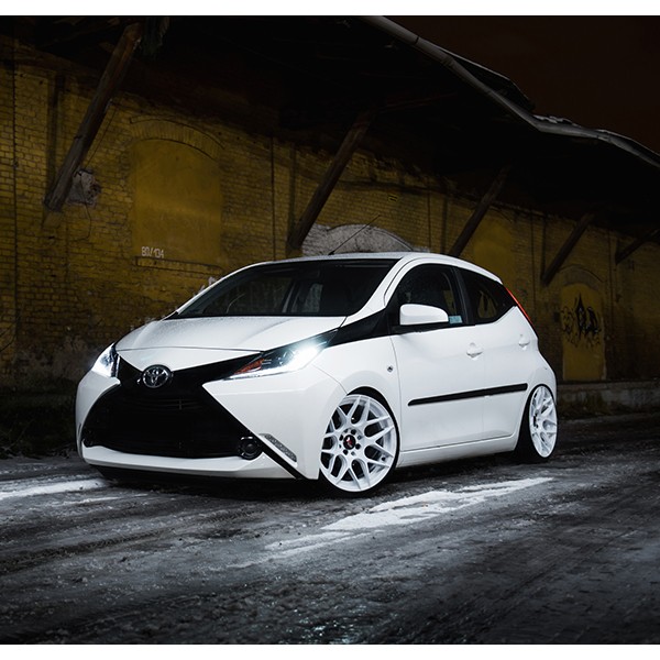 Llantas 19" Japan Racing JR18 5x100 Llantas 19" Japan Racing JR18 5x100
