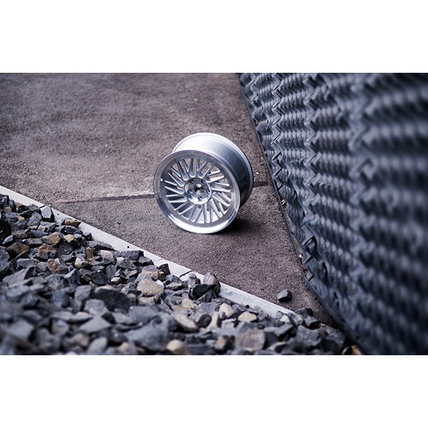 Llantas 18" Japan Racing  JR27  5x100 Llantas 18" Japan Racing JR27 5x100